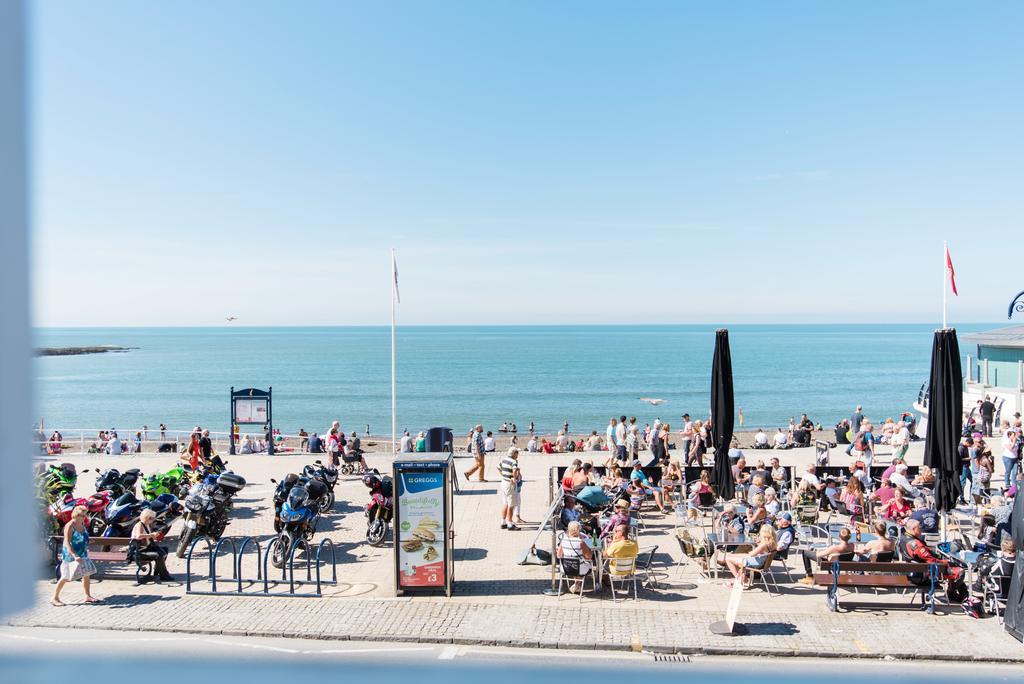 Sea View Ar Lan Y Mor Luxury Apartment Aberystwyth Exterior photo